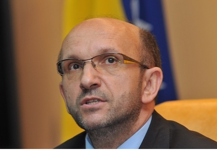 Isović za FR: Odobrit ćemo uplatu decembarskih plaća rudnicima, deblokade računa nema bez dugoročnog rješenja